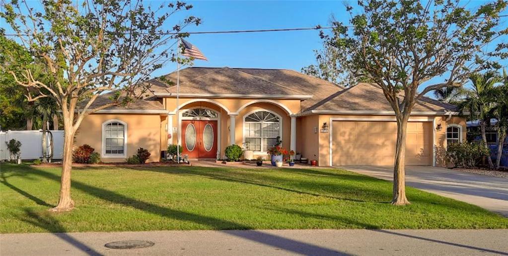 1113 Pine Road Venice, FL 34285 - Photo 1 of 1 Front