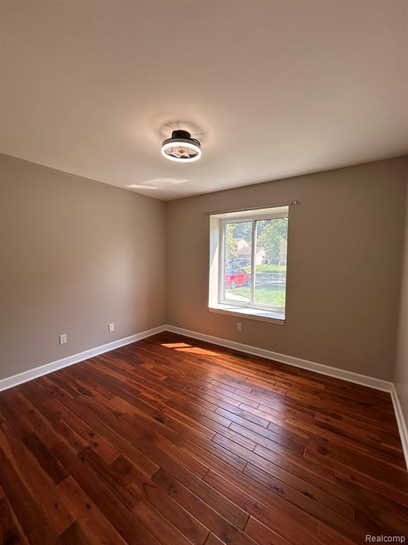 14791 Riverside Street Livonia, MI 48154 - Photo 21 of 38 Gallery Image 21