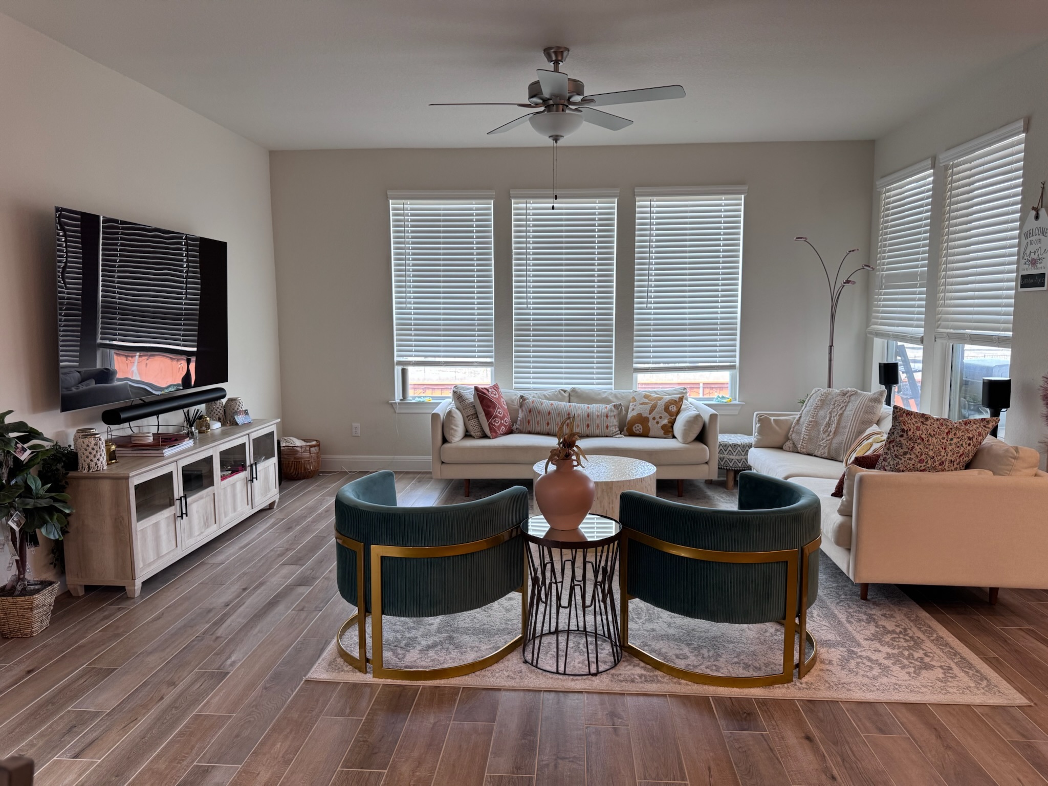 266 Sugar Cane Road Buda, TX 78610 - Photo 4 of 26