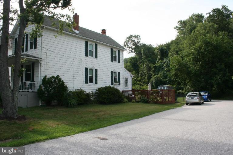 4318 Ridge Avenue Halethorpe, MD 21227 - Photo 2 of 29 Exterior #2