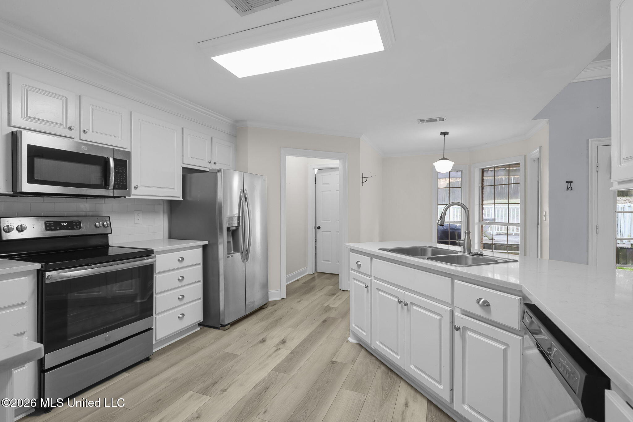 286 Azalea Court Brandon, MS 39047 - Photo 12 of 37 15-web-or-mls-286 Azalea Ct-15