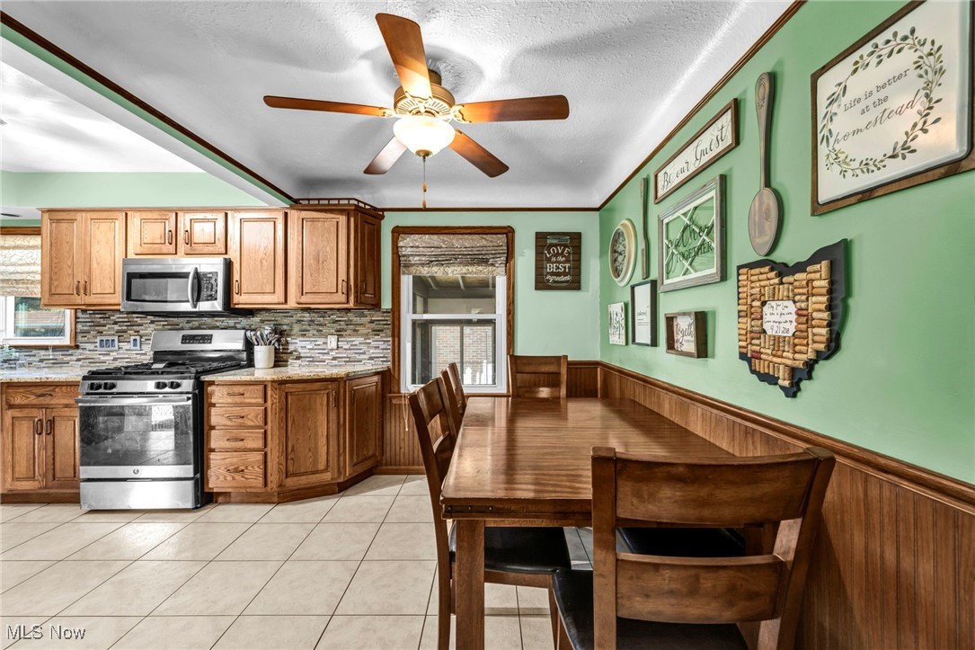 6467 Stanbury Road Parma, OH 44129 - Photo 6 of 32
