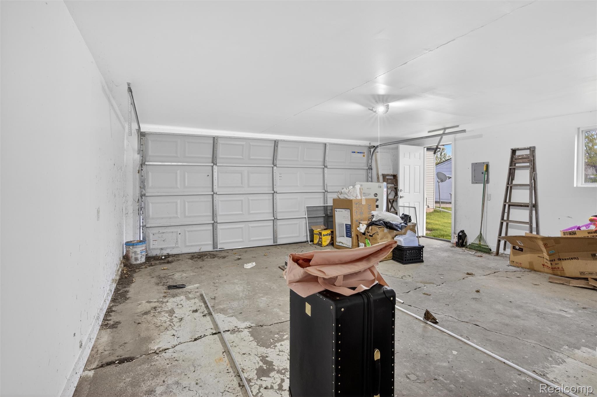 6169 Neff Road Mount Morris, MI 48458 - Photo 37 of 49 View of garage
