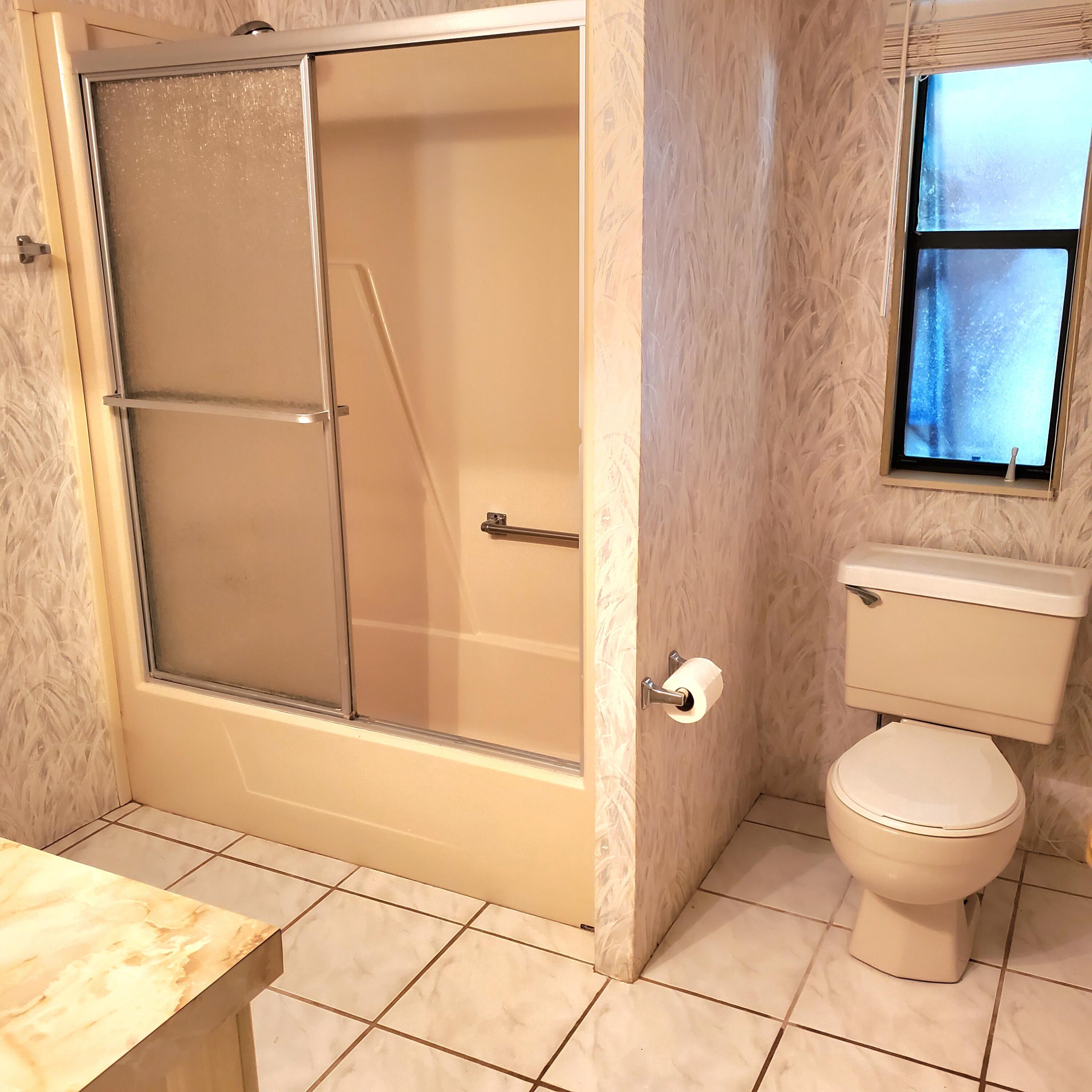 2706 Southwest Pontiac Place Stuart, FL 34997 - Photo 13 of 15 Guest Bath