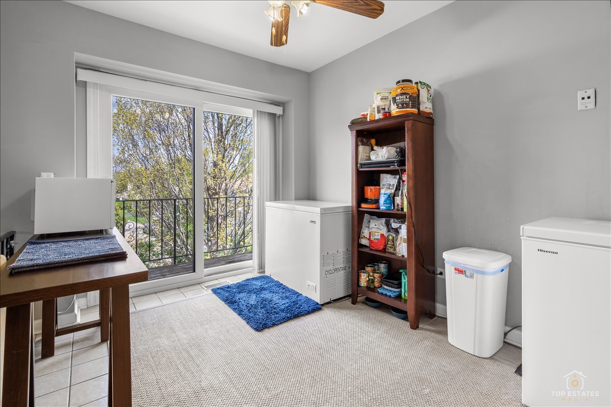 1228 Inverrary Lane, Unit 21D Palatine, IL 60074 - Photo 23 of 36