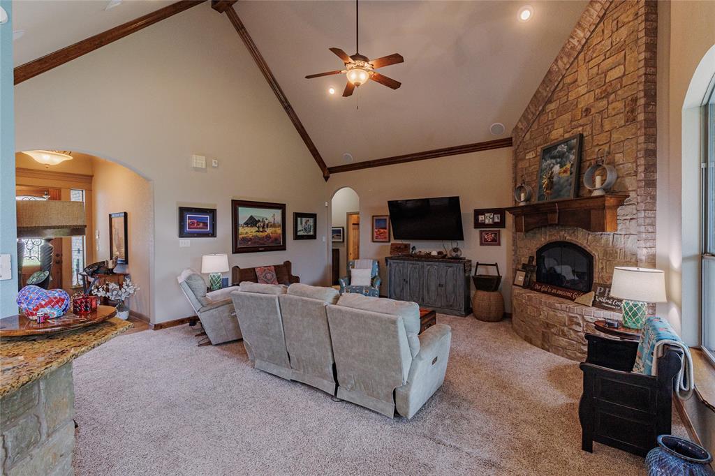 123 Vista Drive Decatur, TX 76234 - Photo 9 of 36