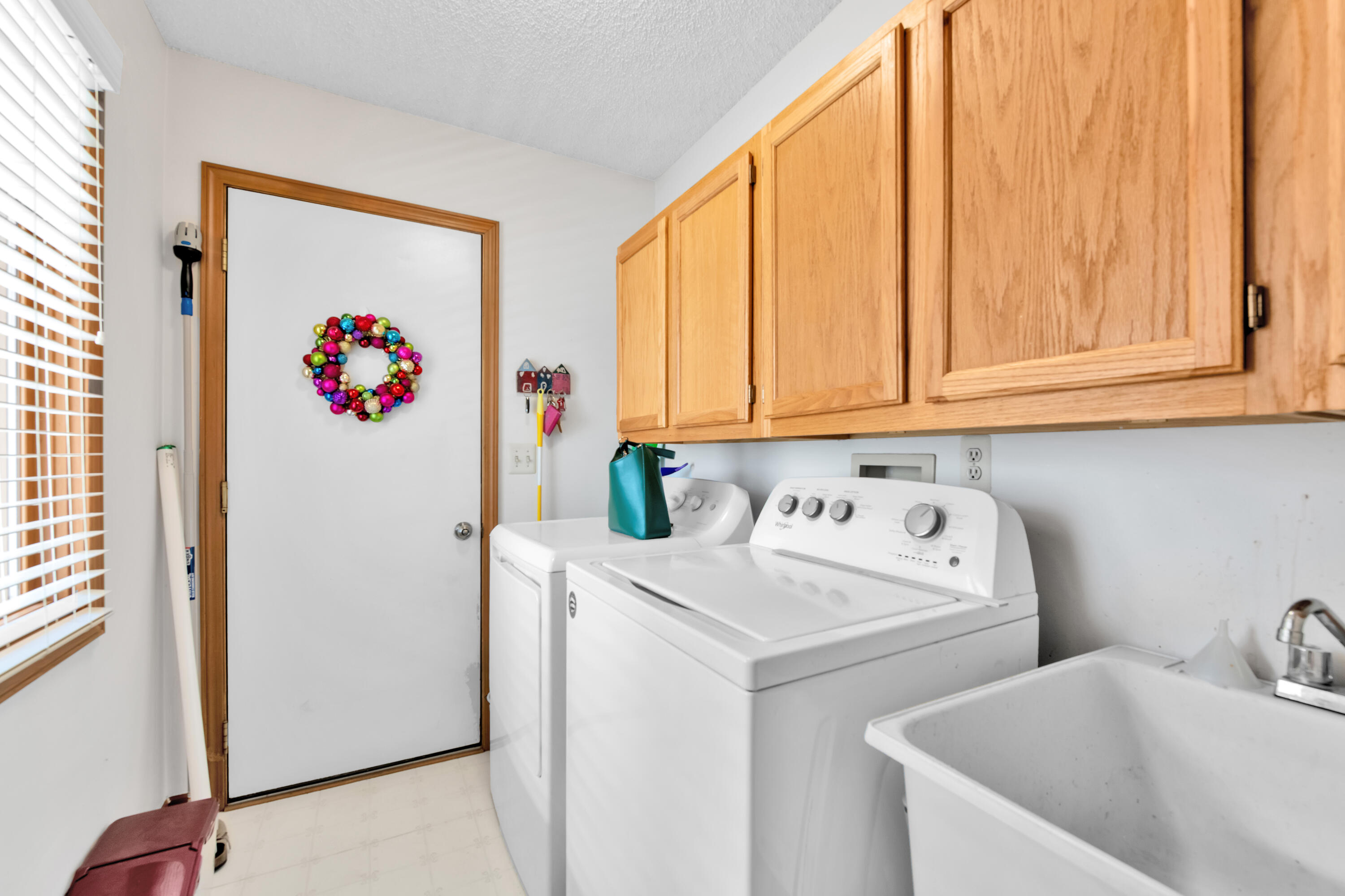 21910 River Ridge Trail Farmington, MI 48335 - Photo 7 of 30 21910 River Ridge Trail - HD Drone Phot