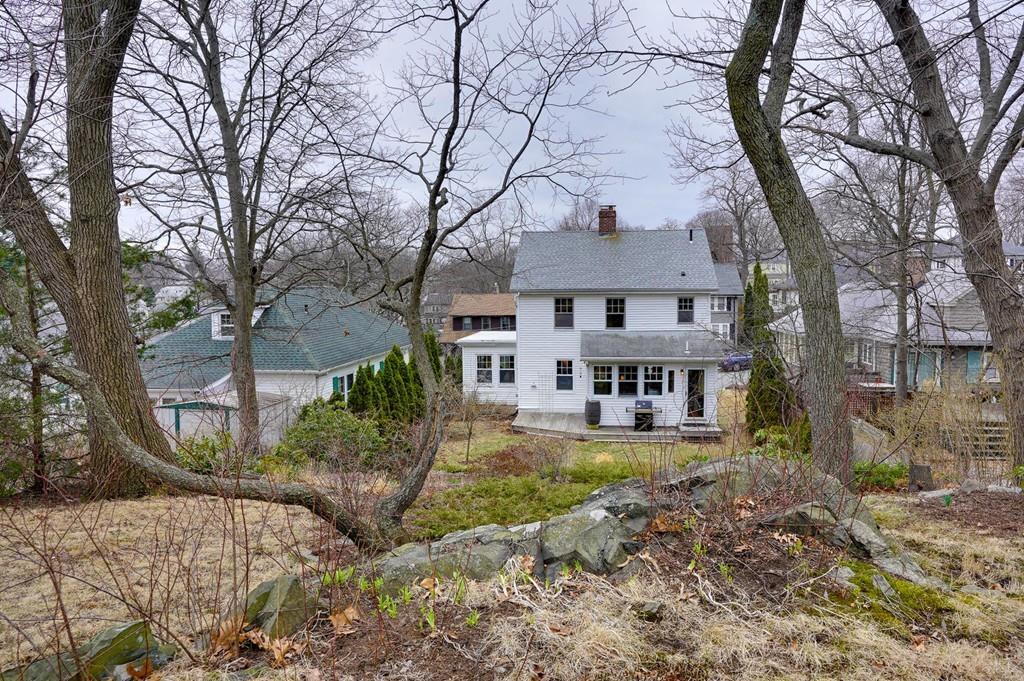 97 Ashcroft Road Medford, MA 02155 - Photo 15 of 20