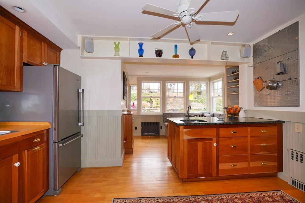 97 Ashcroft Road Medford, MA 02155 - Photo 6 of 20