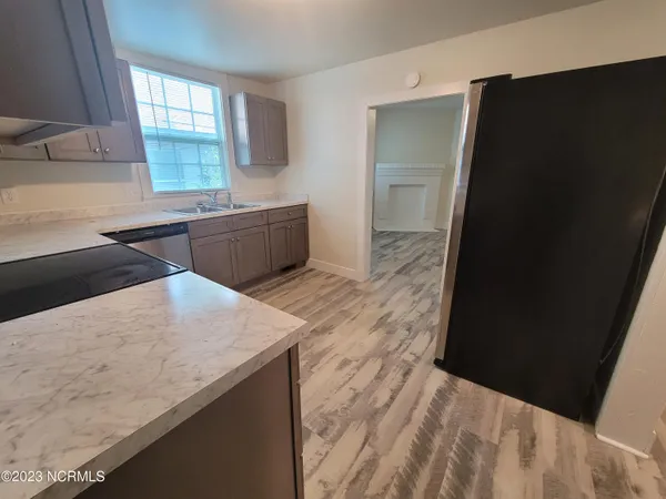 $2,150 | 112 South 12th Street, Wilmington, NC 28401