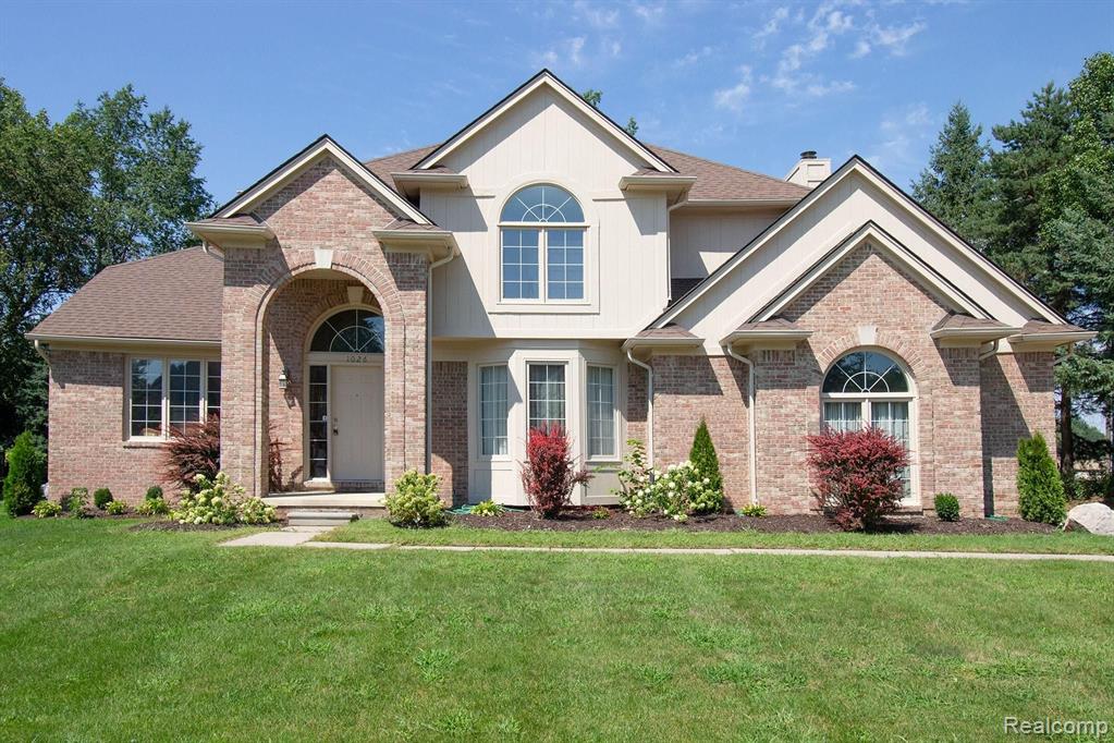 1026 Covington Pl Drive Rochester Hills, MI 48309 - Photo 1 of 40