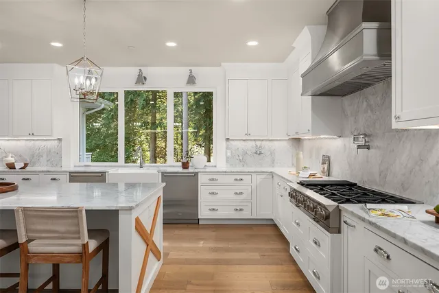 $3,100,000 | 23403 Northeast Union Hill Road, Redmond, WA 98053