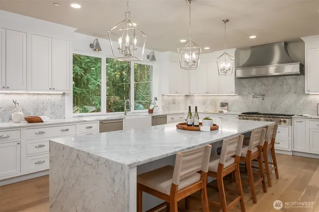 $3,100,000 | 23403 Northeast Union Hill Road, Redmond, WA 98053