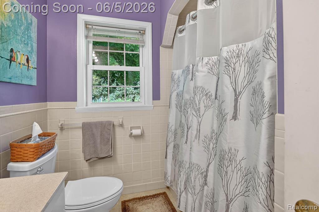 111 North Haywood Road Webberville, MI 48892 - Photo 15 of 26