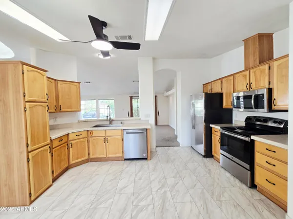 $177,500 | 3301 South Goldfield Road, Unit 2095, Apache Junction, AZ 85119