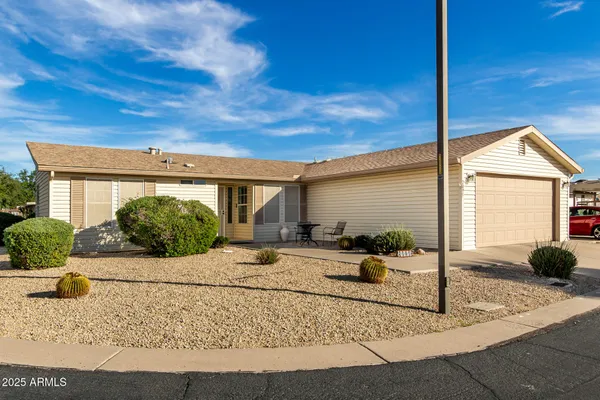 $177,500 | 3301 South Goldfield Road, Unit 2095, Apache Junction, AZ 85119