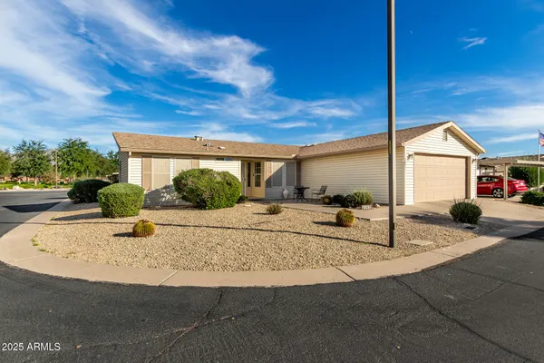 $177,500 | 3301 South Goldfield Road, Unit 2095, Apache Junction, AZ 85119