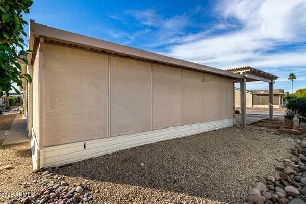 $177,500 | 3301 South Goldfield Road, Unit 2095, Apache Junction, AZ 85119