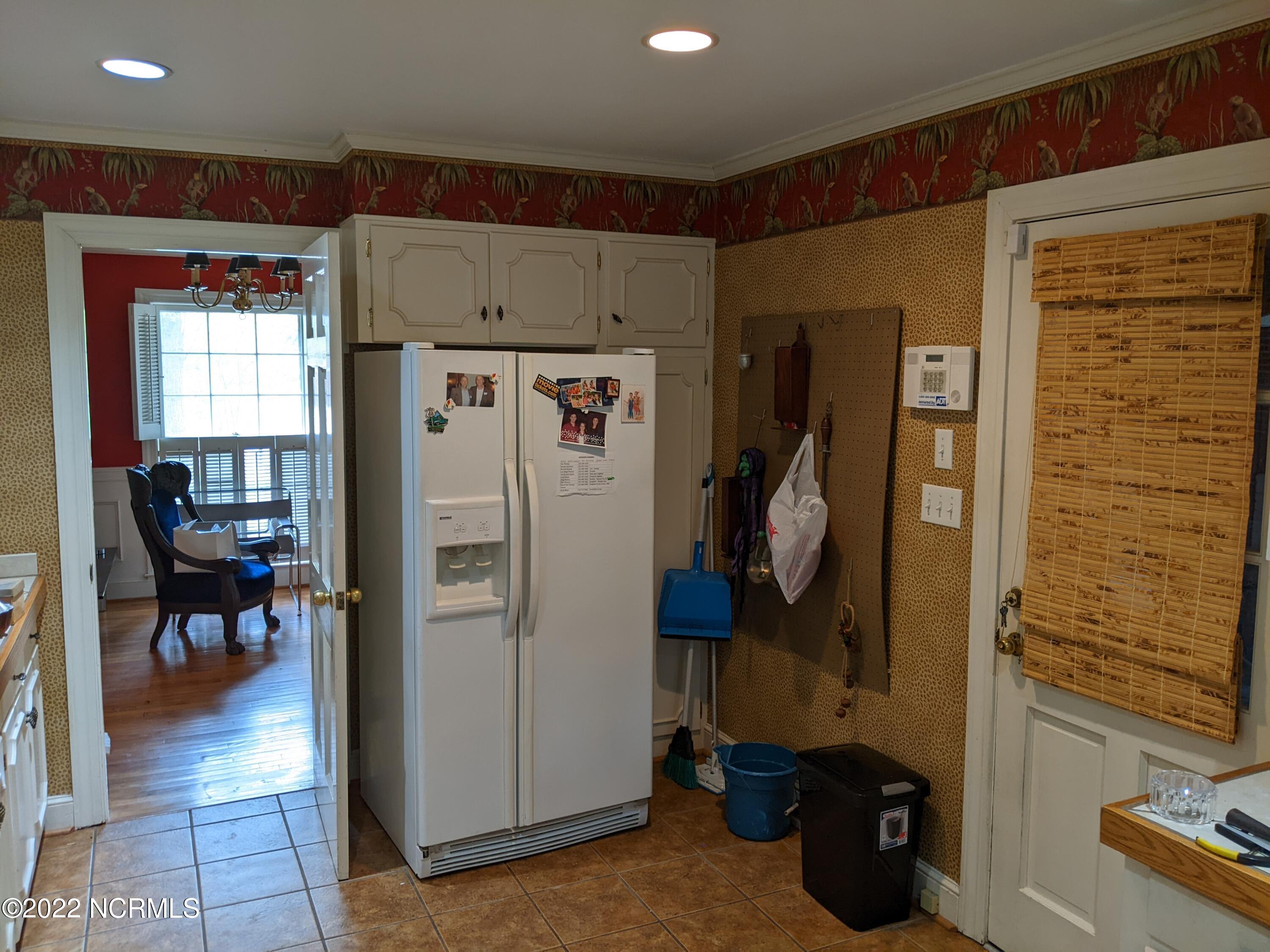102 Crown Point Road Greenville, NC 27858 - Photo 19 of 44 PXL_20220416_144548079
