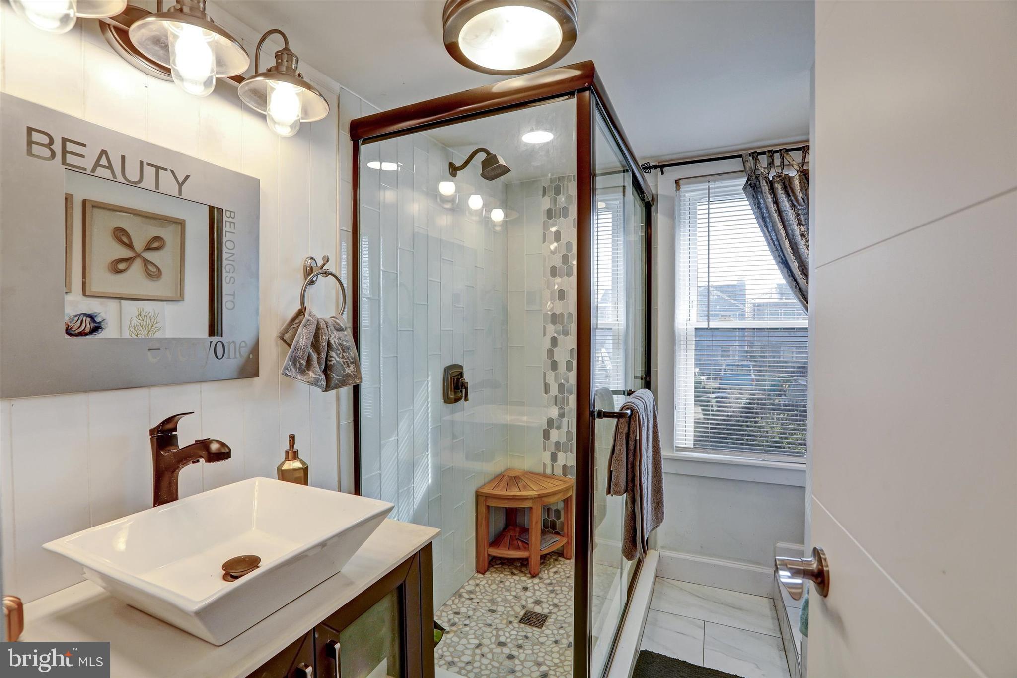 3355 Falls Road Baltimore, MD 21211 - Photo 19 of 32