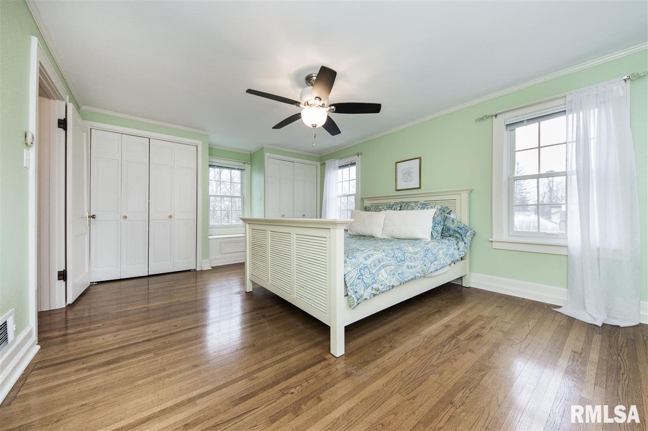 5043 North Prospect Road Peoria Heights, IL 61616 - Photo 18 of 24 Gallery Image 18