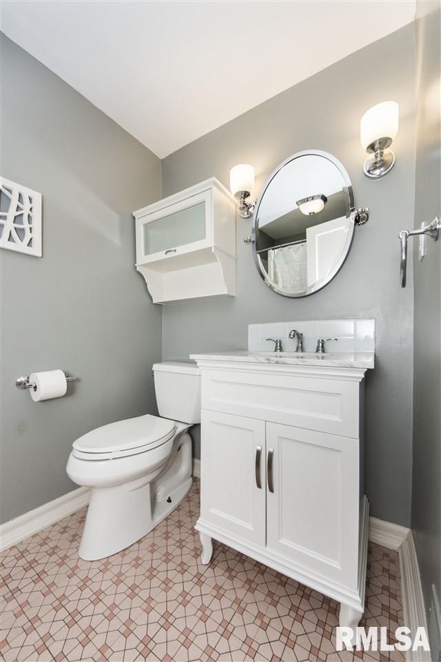 5043 North Prospect Road Peoria Heights, IL 61616 - Photo 19 of 24 Gallery Image 19