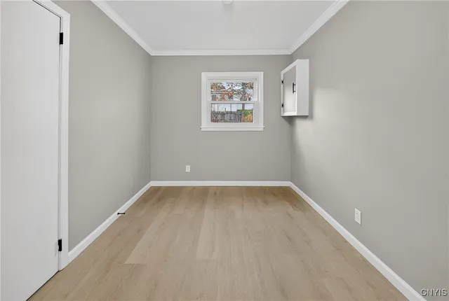 $241,500 | 215 Tower Avenue, Salina, NY 13206