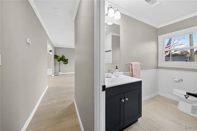 $241,500 | 215 Tower Avenue, Salina, NY 13206