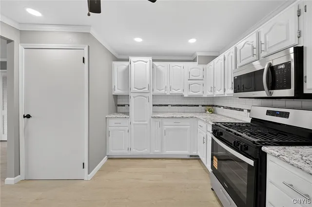 $241,500 | 215 Tower Avenue, Salina, NY 13206