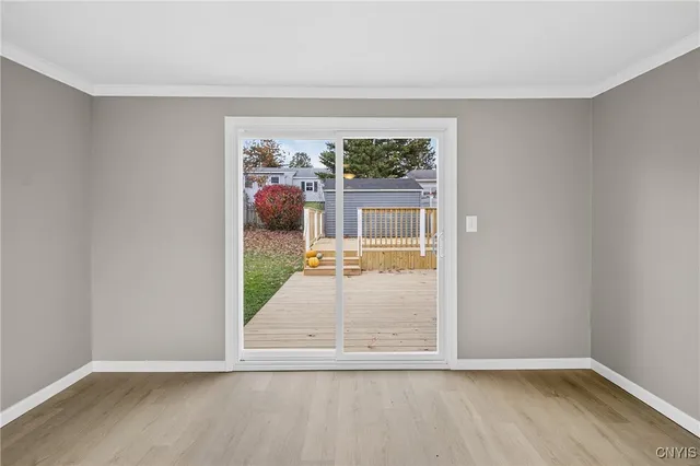 $241,500 | 215 Tower Avenue, Salina, NY 13206