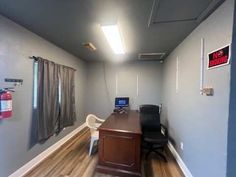 215 Fresa Road Pasadena, TX 77502 - Photo 5 of 19
