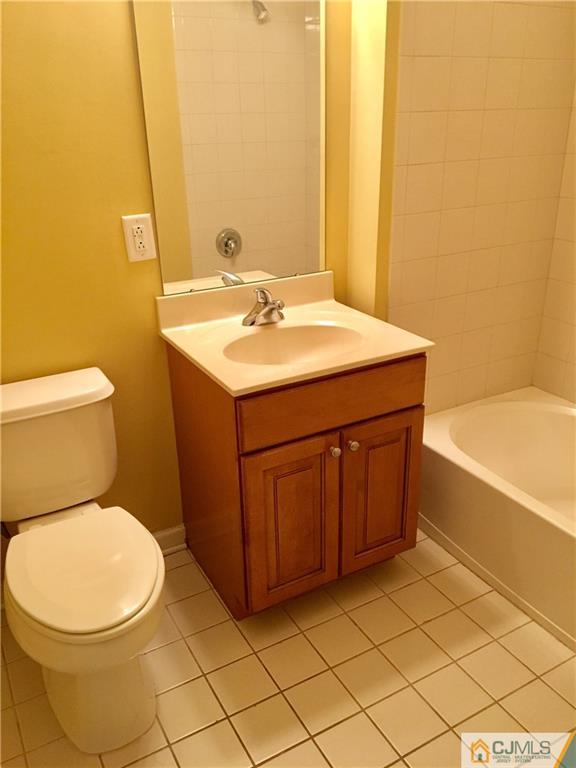 358 Rector Street, Unit A309 Perth Amboy, NJ 08861 - Photo 13 of 21 Gallery Image 13