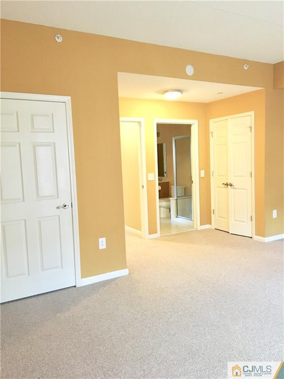 358 Rector Street, Unit A309 Perth Amboy, NJ 08861 - Photo 16 of 21 Gallery Image 16