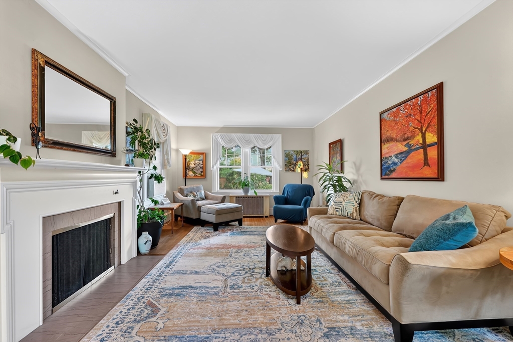 39 Bronson Terrace Springfield, MA 01108 - Photo 11 of 42