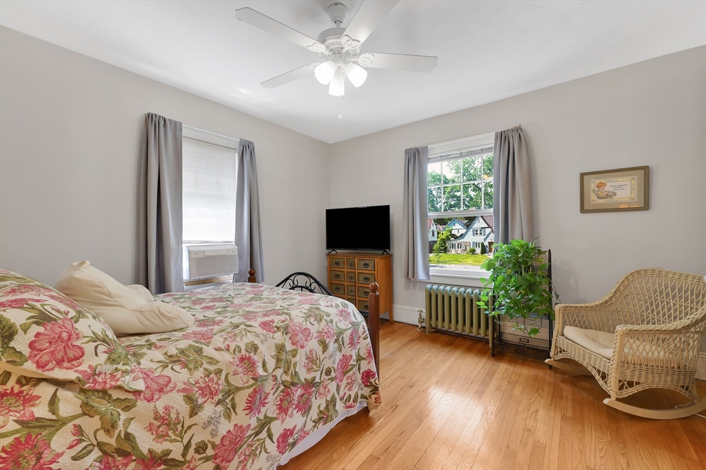 39 Bronson Terrace Springfield, MA 01108 - Photo 18 of 42