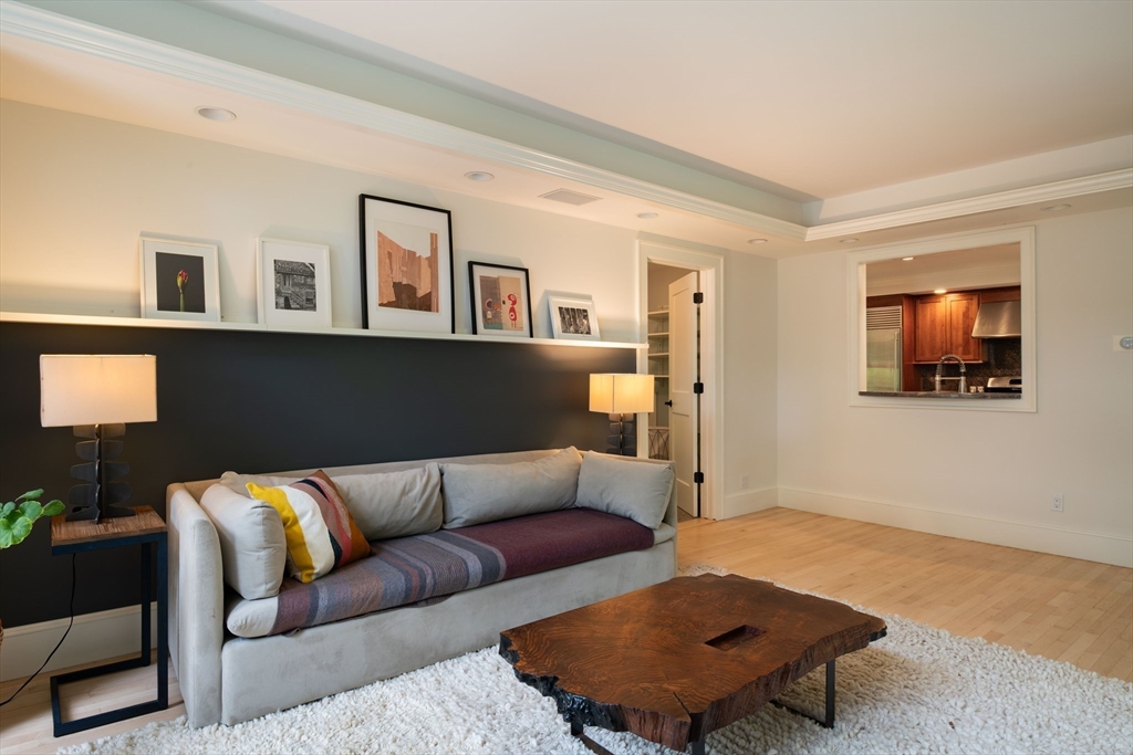 114 South Main Street Northampton, MA 01062 - Photo 13 of 42