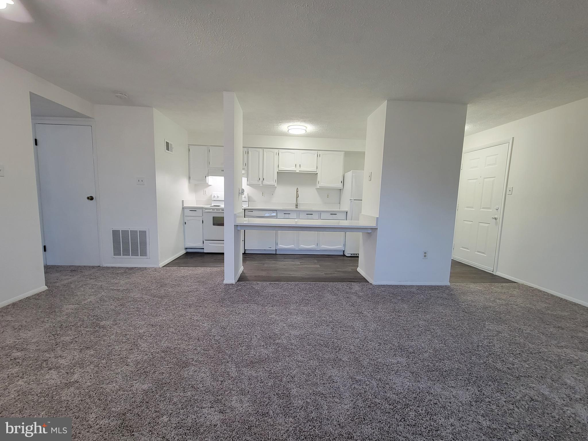 701 Heather Ridge Drive, Unit 16A Frederick, MD 21702 - Photo 2 of 18