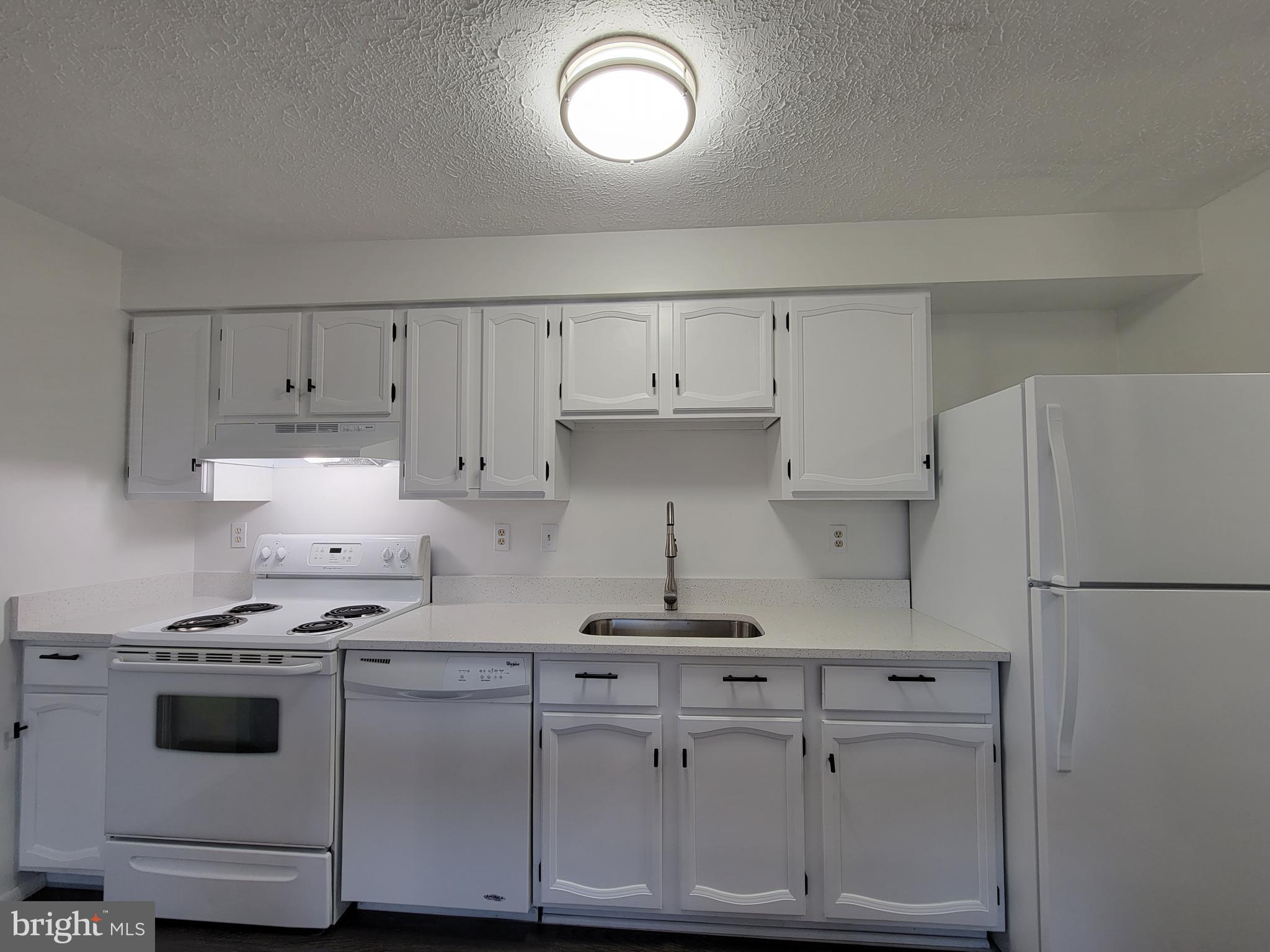 701 Heather Ridge Drive, Unit 16A Frederick, MD 21702 - Photo 4 of 18