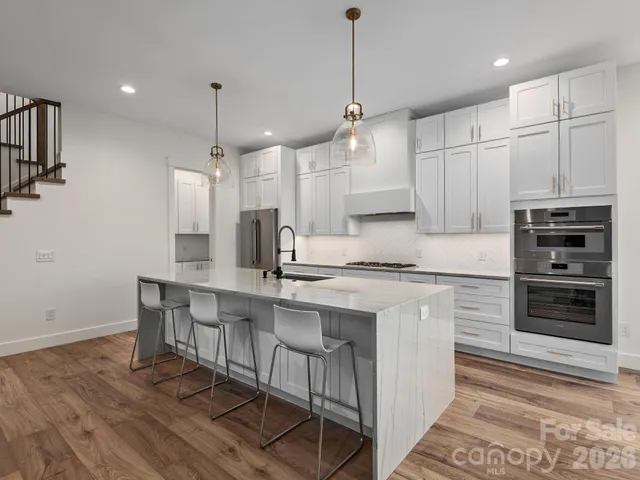 $879,000 | Undisclosed Address, Arden, NC 28704