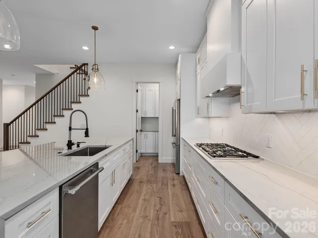 $879,000 | Undisclosed Address, Arden, NC 28704