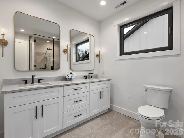 $879,000 | Undisclosed Address, Arden, NC 28704