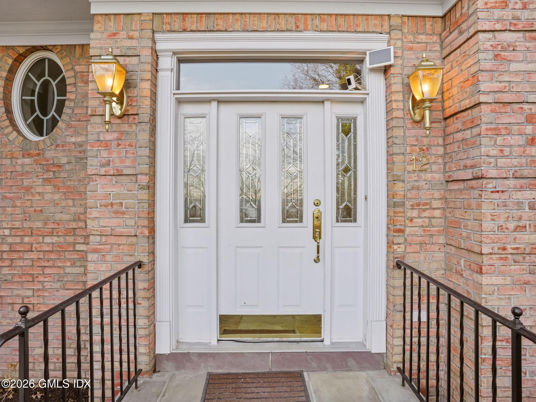 1-web-or-mls-104-ritch-ave-w-unit-12