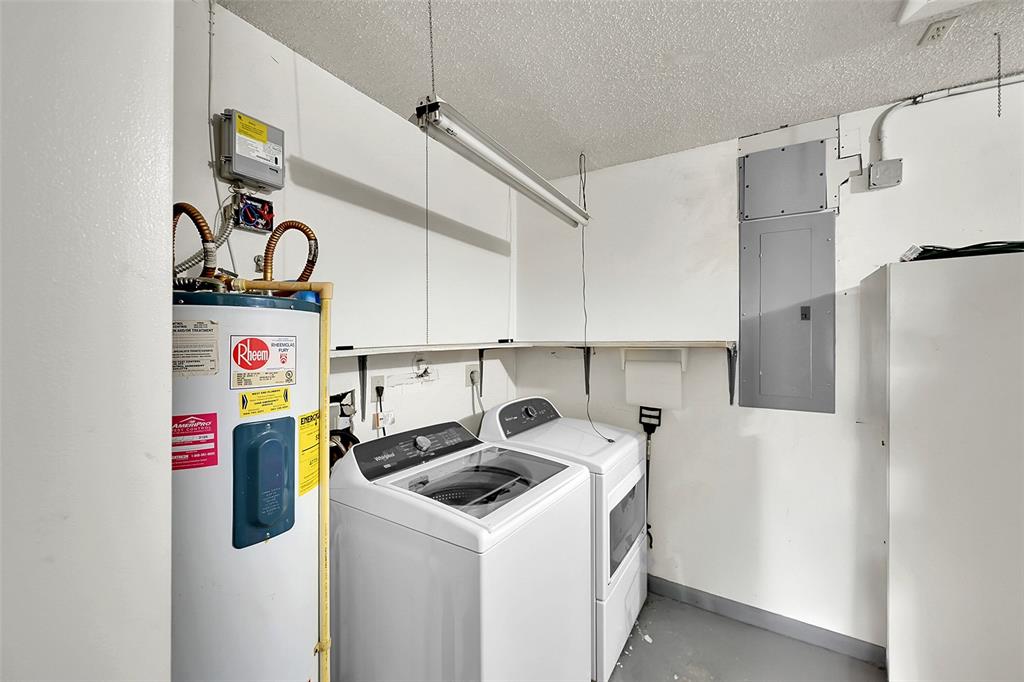 22533 Swordfish Drive Boca Raton, FL 33428 - Photo 26 of 49 a utility room with dryer and washer