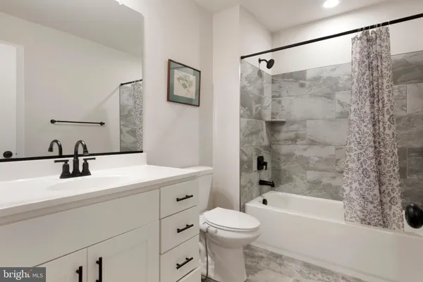 $889,000 | 1176 Green Holly Drive, Annapolis, MD 21409