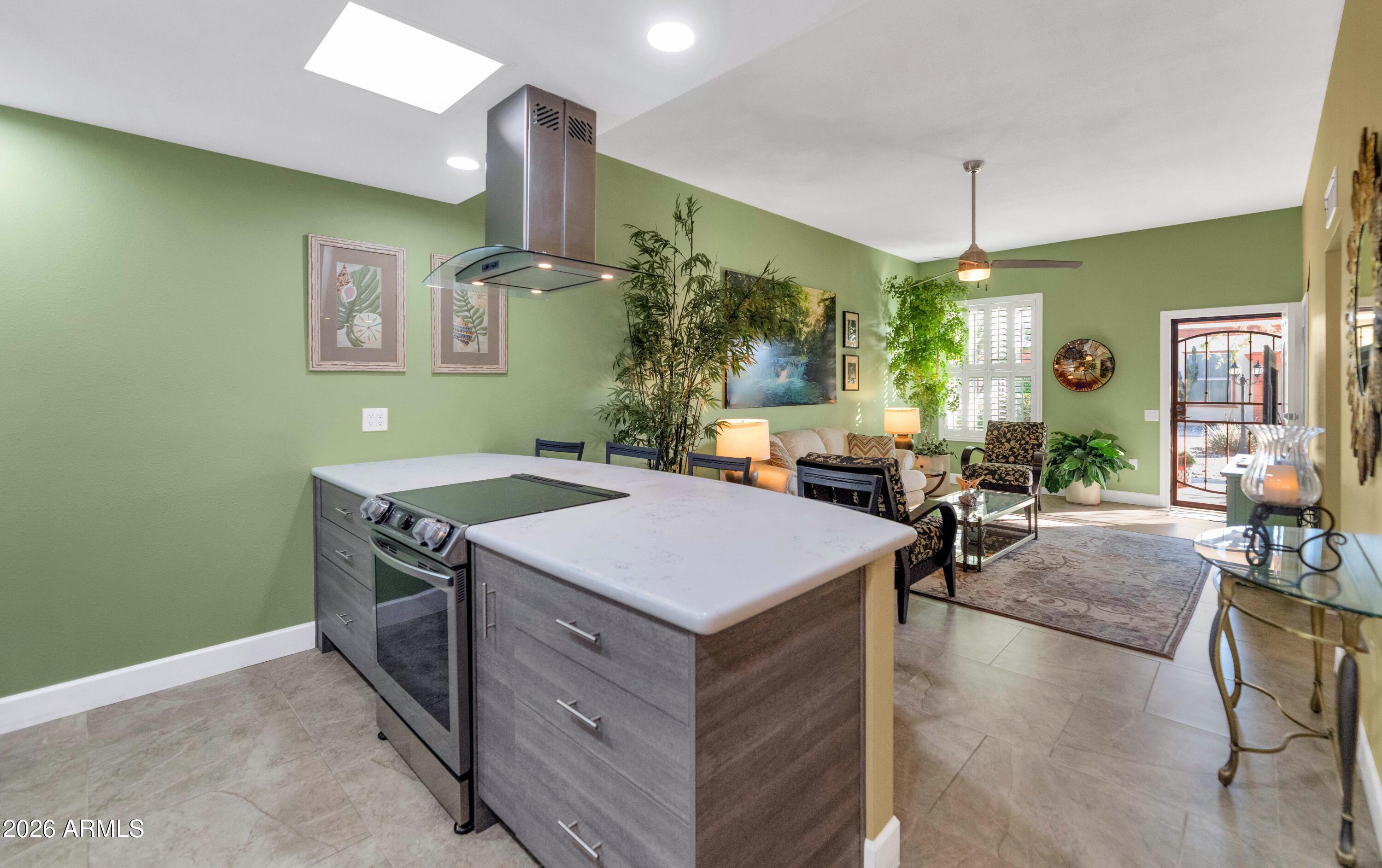 10030 West Royal Oak Road, Unit M Sun City, AZ 85351 - Photo 12 of 29 _TOD4286