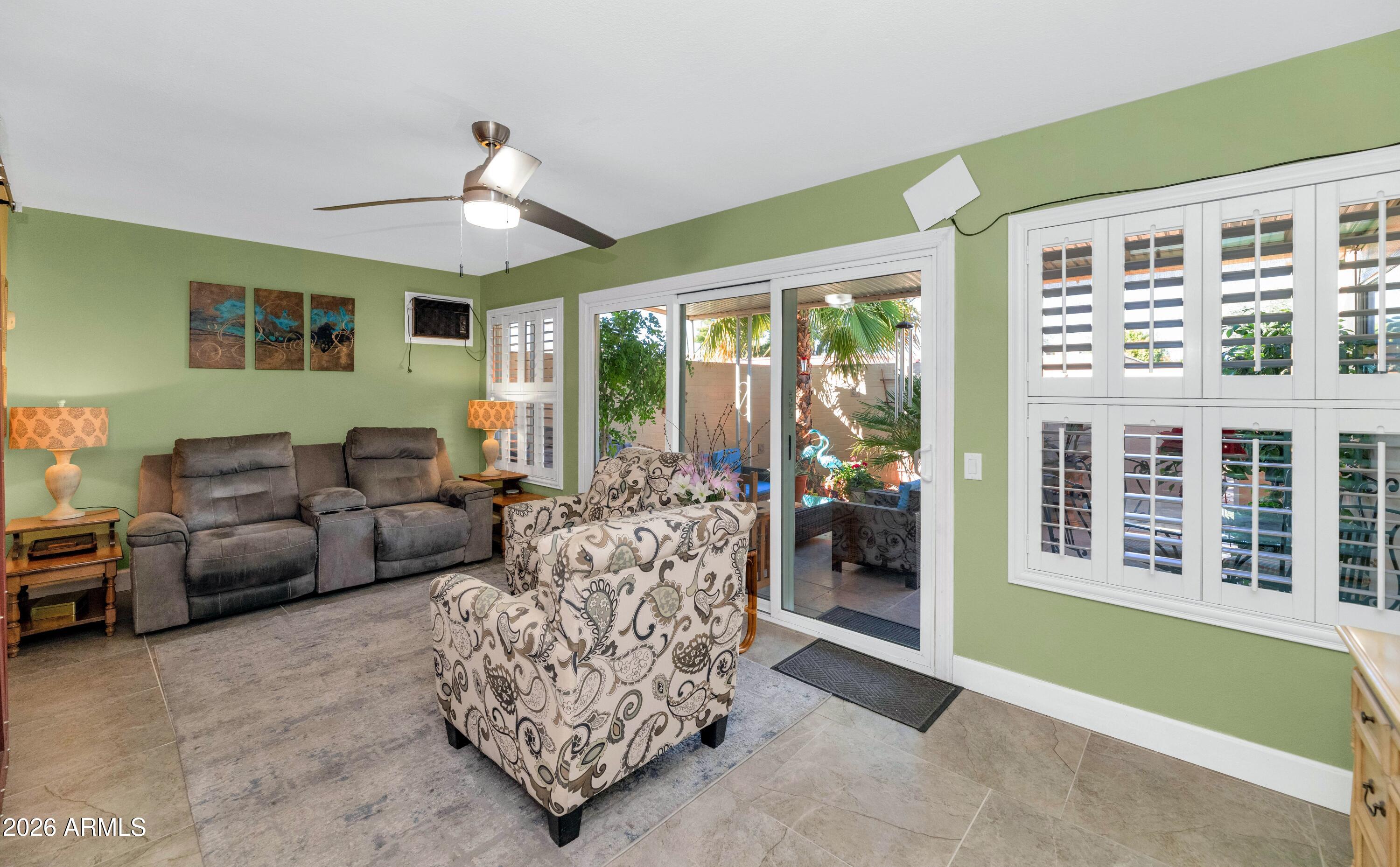 10030 West Royal Oak Road, Unit M Sun City, AZ 85351 - Photo 14 of 29 _TOD4279