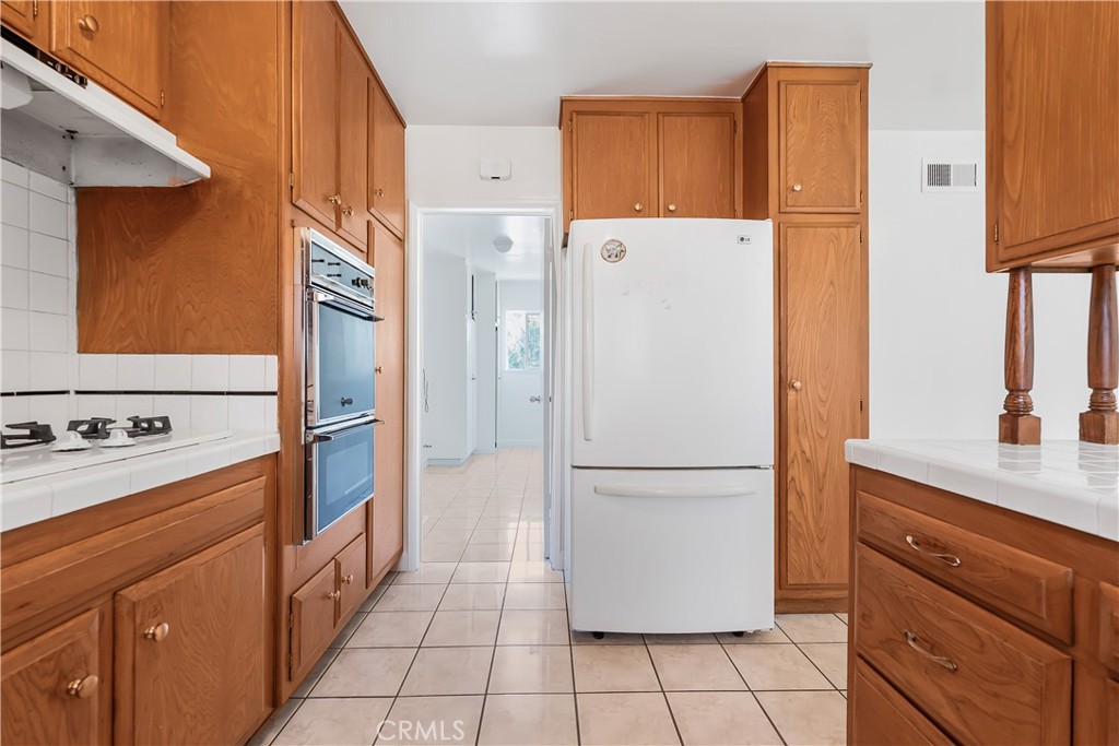 17050 Rinaldi Street Granada Hills, CA 91344 - Photo 4 of 29