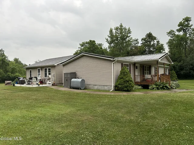 $380,000 | 25 County Rte 413, Westerlo, NY 12193