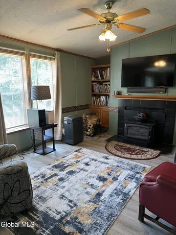 $380,000 | 25 County Rte 413, Westerlo, NY 12193