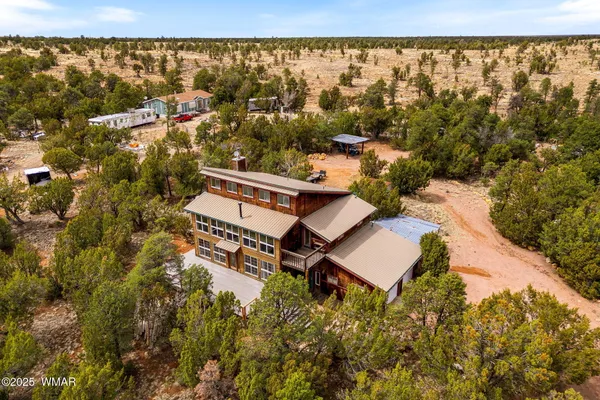 $487,000 | 3060 Beaufeaux Road, Overgaard, AZ 85933